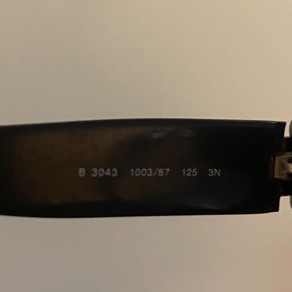 Burberry Shield Sunglasses - Picture 3 of 8